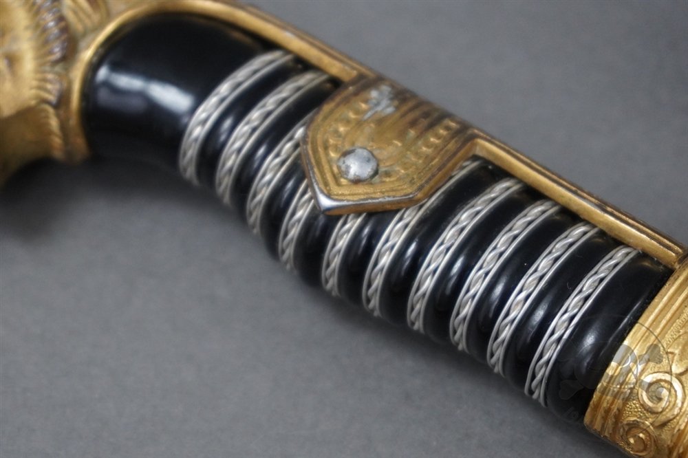 Original German WWII Heer (Army) Officer's Lion Head Sword By Eickhorn — image 5
