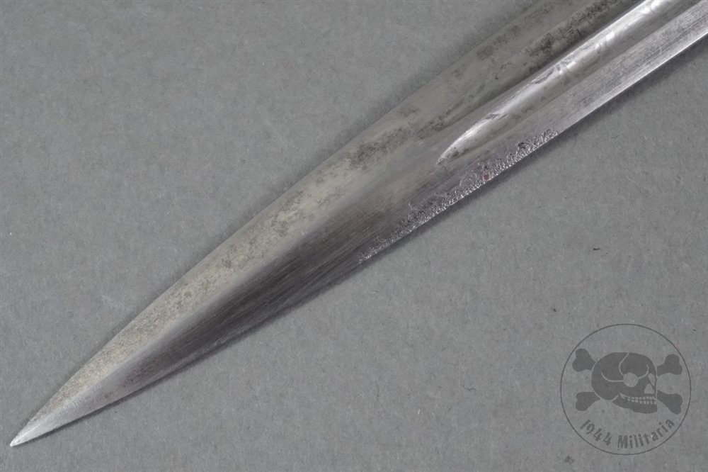Original German WWII Kriegsmarine Parts Dagger F.W. Höller — image 13