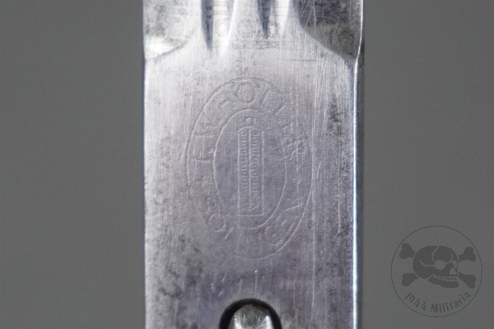 Original German WWII Kriegsmarine Parts Dagger F.W. Höller — image 18