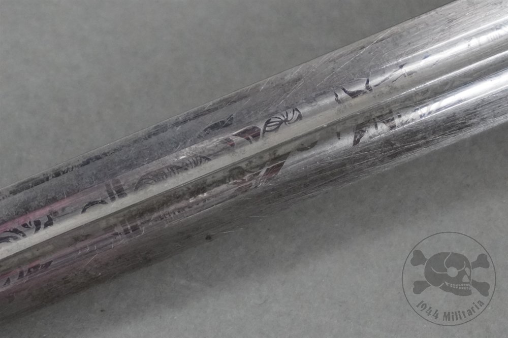 Original German WWII Kriegsmarine Parts Dagger F.W. Höller — image 5