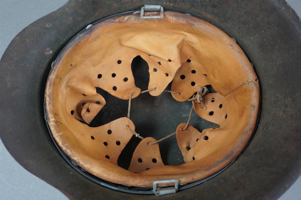 Original German WWII M42 Heer/Waffen SS No Decal Helmet Size 62 — image 13