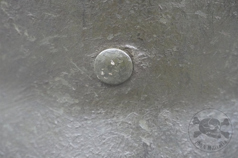 Original German WWII M35 Heer Ex-Double Decal Wood Chipped Camouflaged Helmet NS62 — image 14