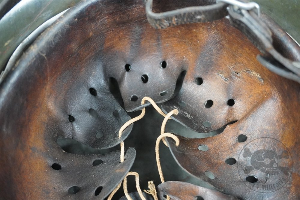 Original German WWII M35 Heer Ex-Double Decal Wood Chipped Camouflaged Helmet NS62 — image 24