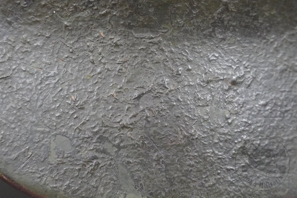 Original German WWII M35 Heer Ex-Double Decal Wood Chipped Camouflaged Helmet NS62 — image 4