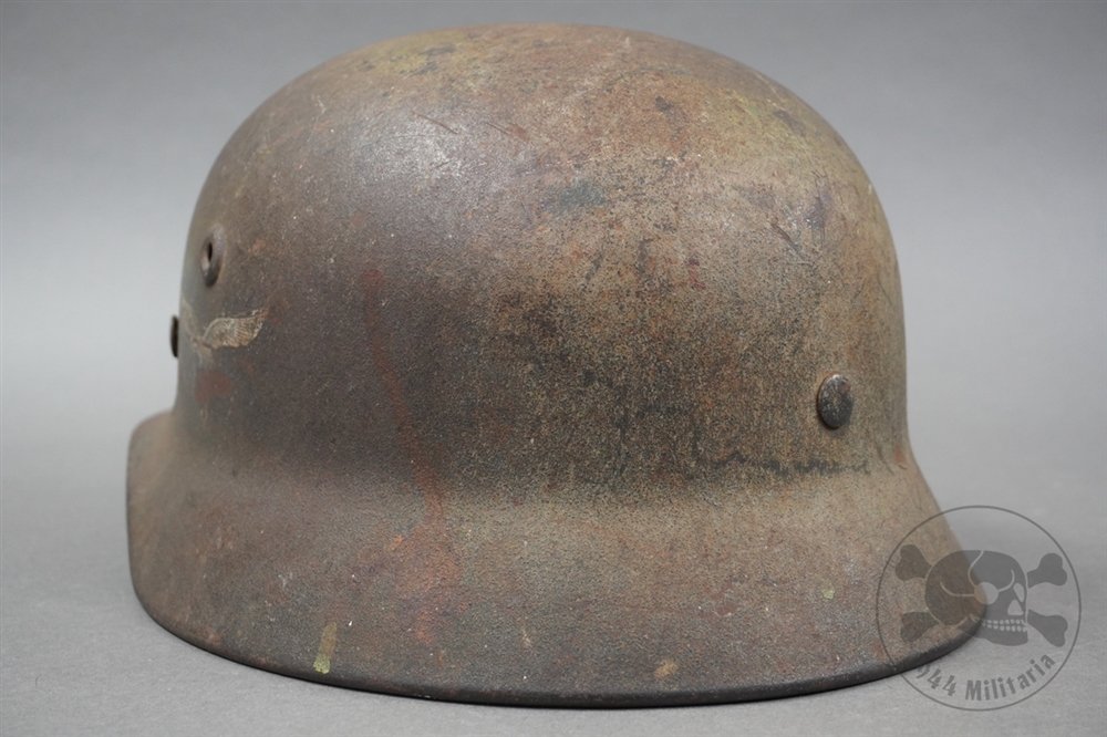Original German WWII Luftwaffe M40 Single Decal Normandy Camouflaged Helmet Q64 — image 13