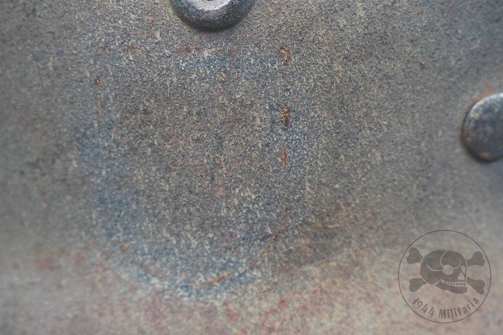 Original German WWII Luftwaffe M40 Single Decal Normandy Camouflaged Helmet Q64 — image 8