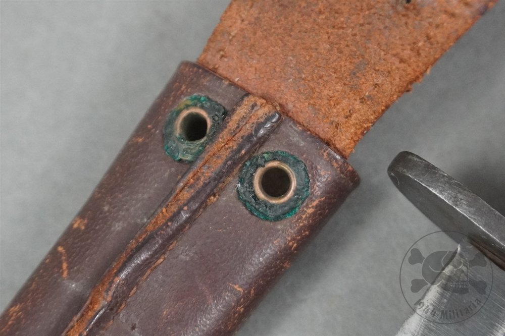 Original British WWII Fairbairn-Sykes Third Pattern Fighting Knife With Scabbard — image 12