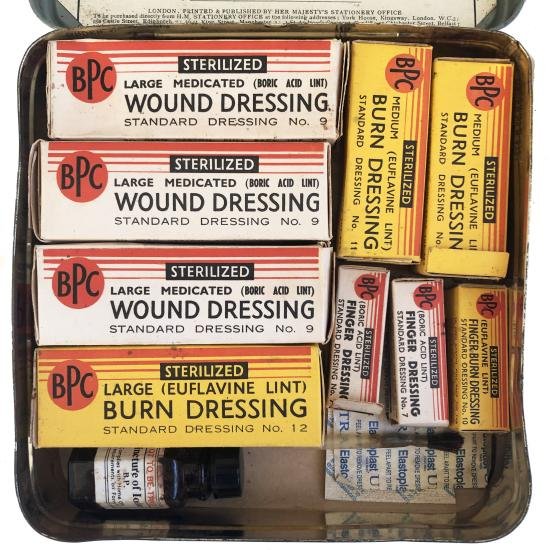 WW2 Home Paragon First Aid Case with Contents — image 3
