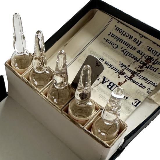 WW2 Box of Coramine Ampoules - Unused. — image 4