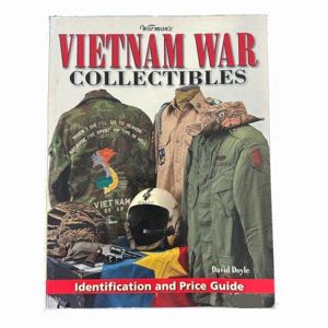 Book - Warman's Vietnam War Collectibles