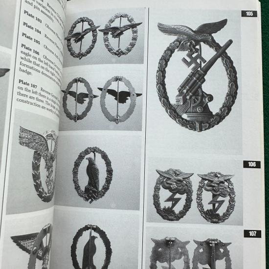 BOOK - World War 2 German Medals & Political Awards — image 8