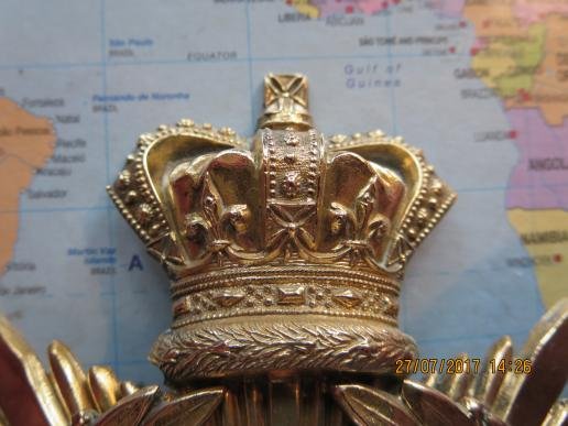 The Somerset Light Infantry QVC Officers Blue Helmet Plate — image 2