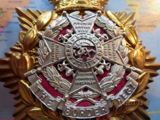 The Border Regiment KC NCOs Blue Cloth Helmet Plate — image 3