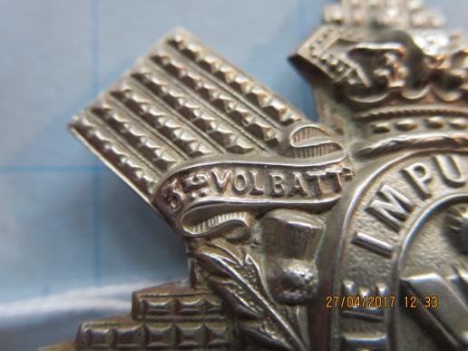 Black Watch 3rd (Dundee Highland) Volunteer Battn O/Rs Glengarry Badge — image 3