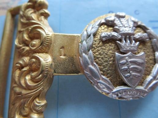 Victorian Duke of Cambridge's Middlesex Regiment Officers post 1855 Waist belt clasp — image 2