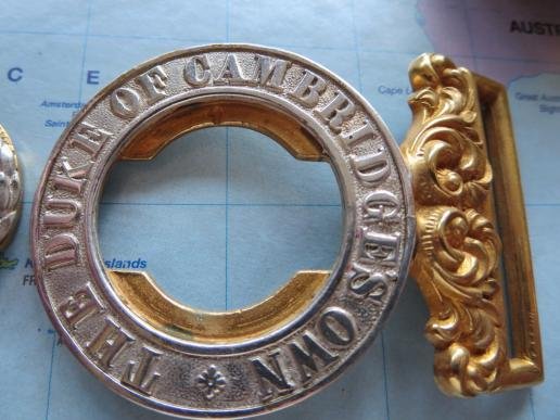 Victorian Duke of Cambridge's Middlesex Regiment Officers post 1855 Waist belt clasp — image 3