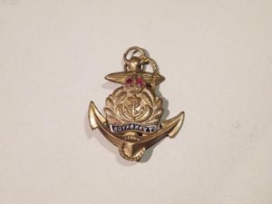 WW2 Royal Navy Gilded Brass & Enamel Sweetheart Brooch
