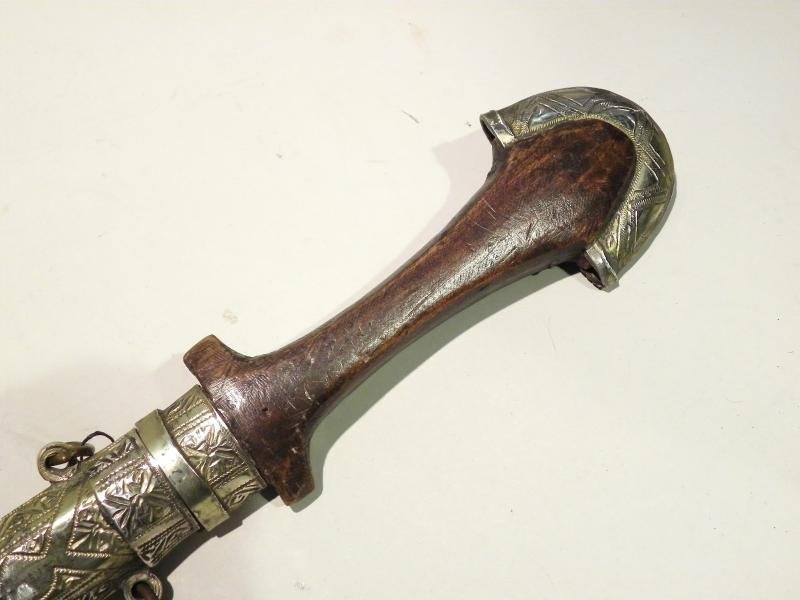 Vintage Moroccan Jambiya Dagger. — image 3