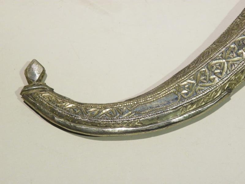 Vintage Moroccan Jambiya Dagger. — image 5