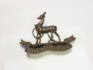 WW1 Royal Warwickshire Officers Cap Badge.