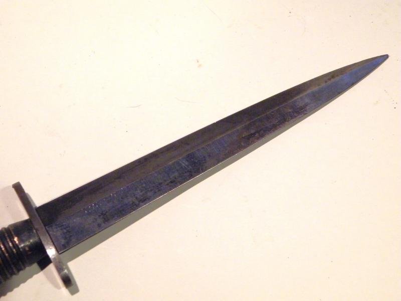 3rd Pattern Fairbairn Sykes Fighting Knife & Sheath. — image 7