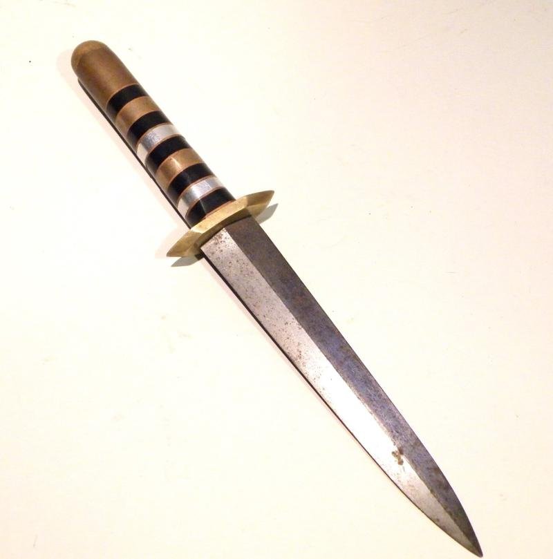 Interesting WW2 F/S Type War Art Fighting Knife. — image 2