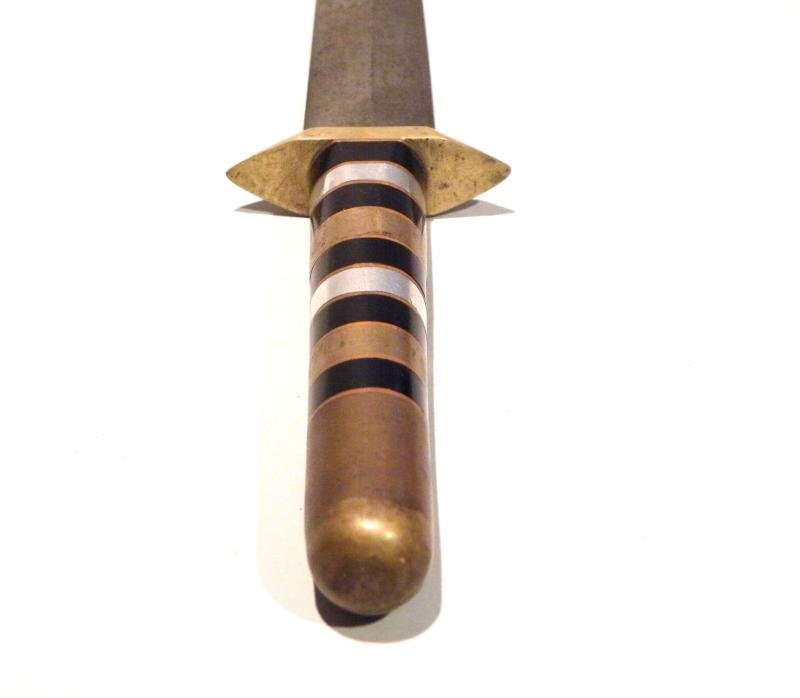Interesting WW2 F/S Type War Art Fighting Knife. — image 4