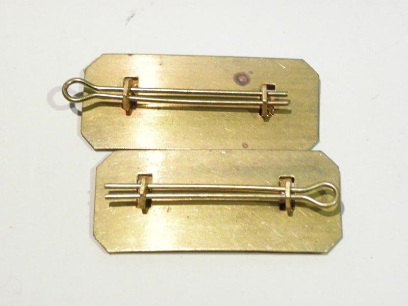 Pr Royal Hampshire Reg Shoulder Titles. — image 2