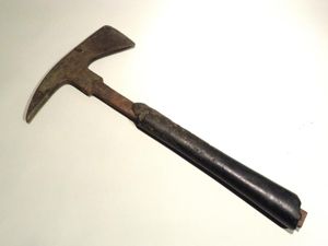 WW2 RAF Crewman's Escape Axe.