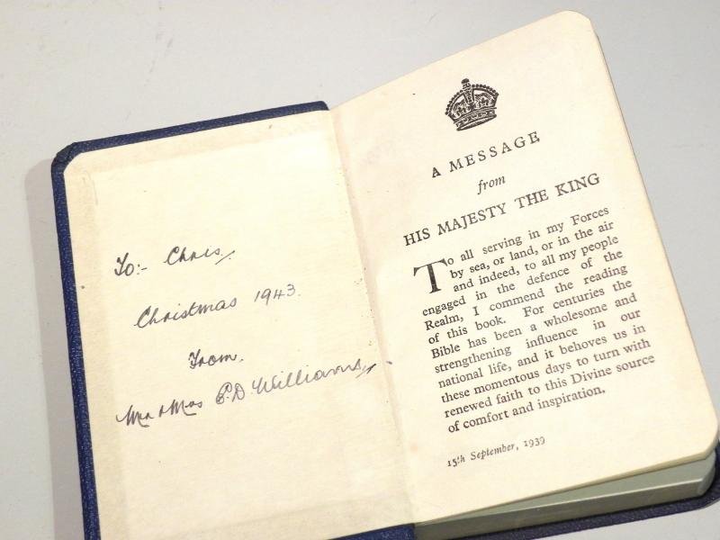 WW2 Era Serving Personnel New Testament — image 2