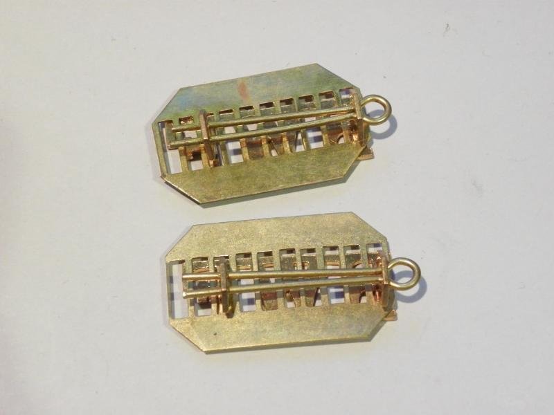 Pair of WW2 Era RWF Shoulder Titles. — image 2