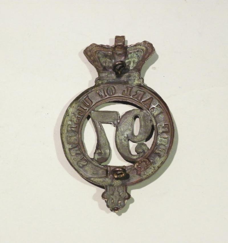 Victorian 97th (Earl of Ulster's) Regiment of Foot Glengarry Badge. — image 2