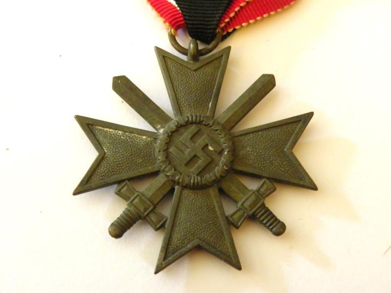WW2 Merit Cross with Swords. — image 2