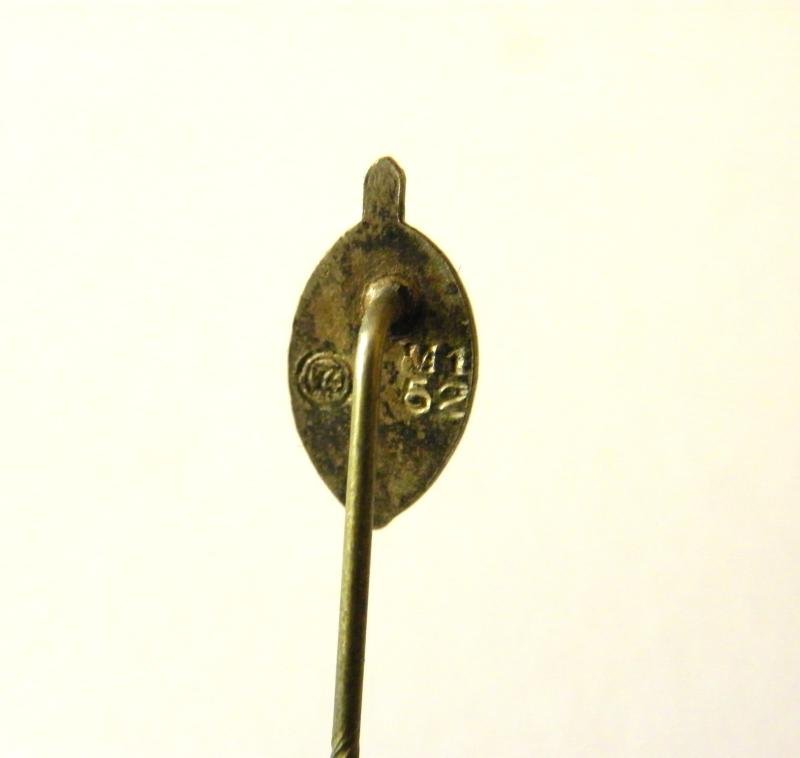 1930's German NSKOV Veterans Pin. — image 2