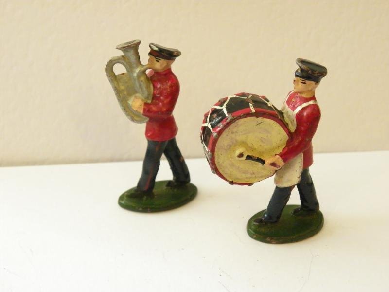 Two Good Vintage Hand Painted Lead Bandsman Figures 4 — image 2