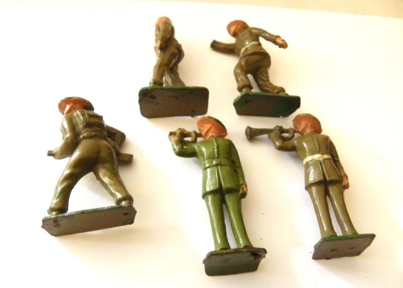 Five Vintage Lead Soldiers – WW2 Army (1) — image 2