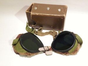 Vintage C1930's Driving/Aviator Goggles in Case