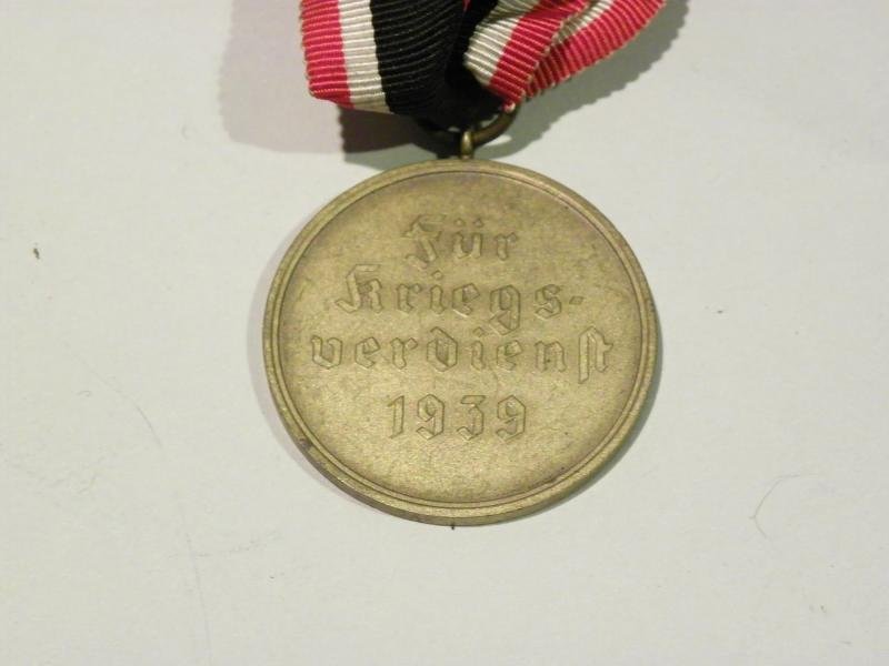 WW2 German War Merit Medal. — image 2