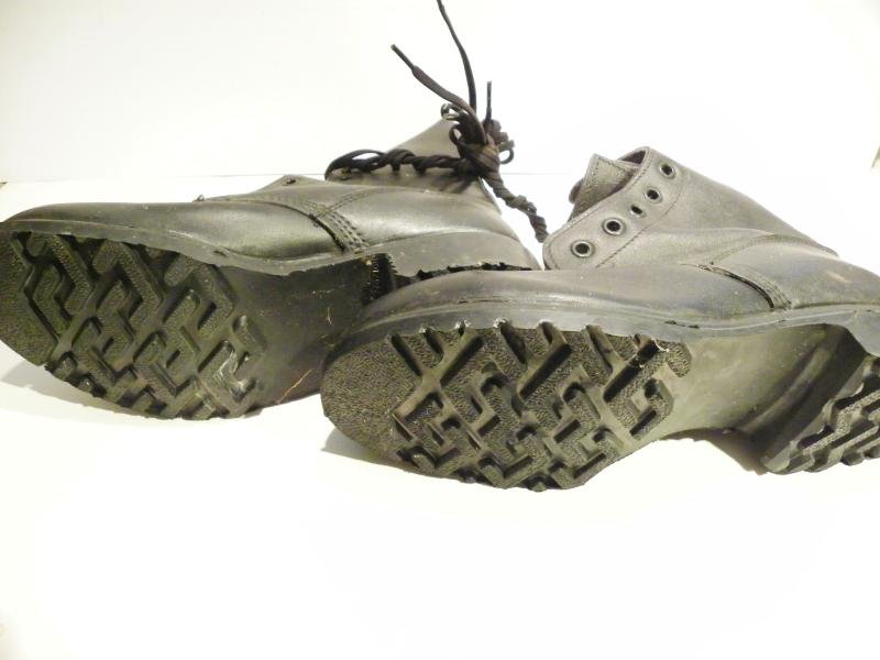 1980's British Black High Combat Boots. — image 3