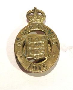 WW1 'On War Service' Brass Button Badge 1915 – Gaunt