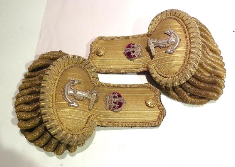 Rare WW1 Era Bicorn Hat & Epaulets Royal Naval Surgeon Orwin. — image 4