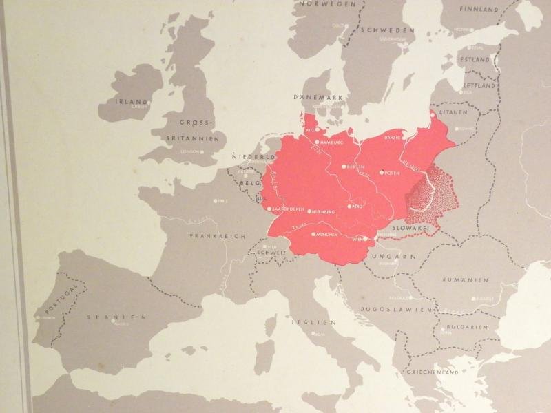 Rare WW2 German Hitler Youth Training and Information Map – Hitler's Army — image 2