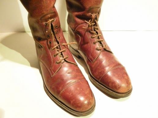 Good Pair of WW1 Era Cavalry Officers Leather Boots — image 5