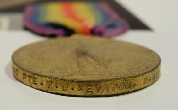 Death Plaque & Pair to Keynton Berks / Warwick Reg. 1st Day Casualty Amiens 1918. — image 4