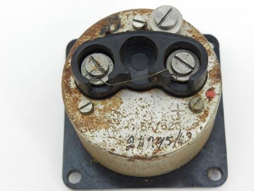 WW2 Spitfire Engine Temp Gauge. — image 3