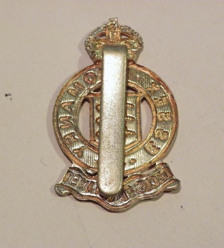 WW2 Era Essex Yeomanry Cap Badge. — image 2
