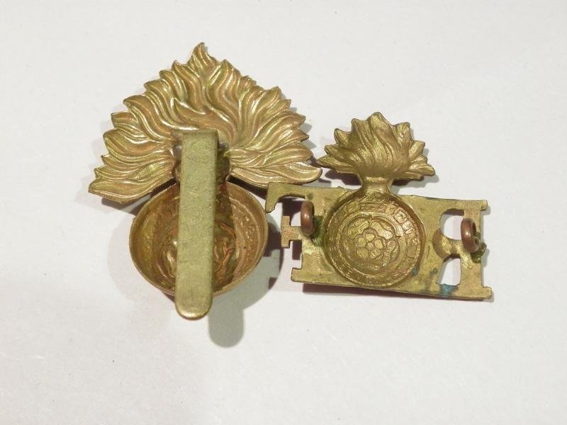 Royal Fusiliers Cap & Shoulder Badge Set. — image 2