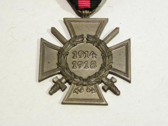 WW1 German Honour Cross with Swords. Maker RV24 — image 2