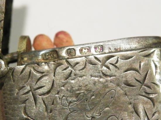 Hallmarked Silver Vesta Case Birmingham 1904 — image 4
