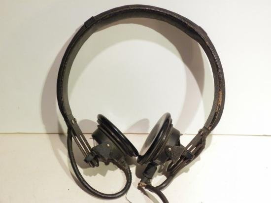 WW2 Panzer Tank Headphones & Throat Mike. — image 6